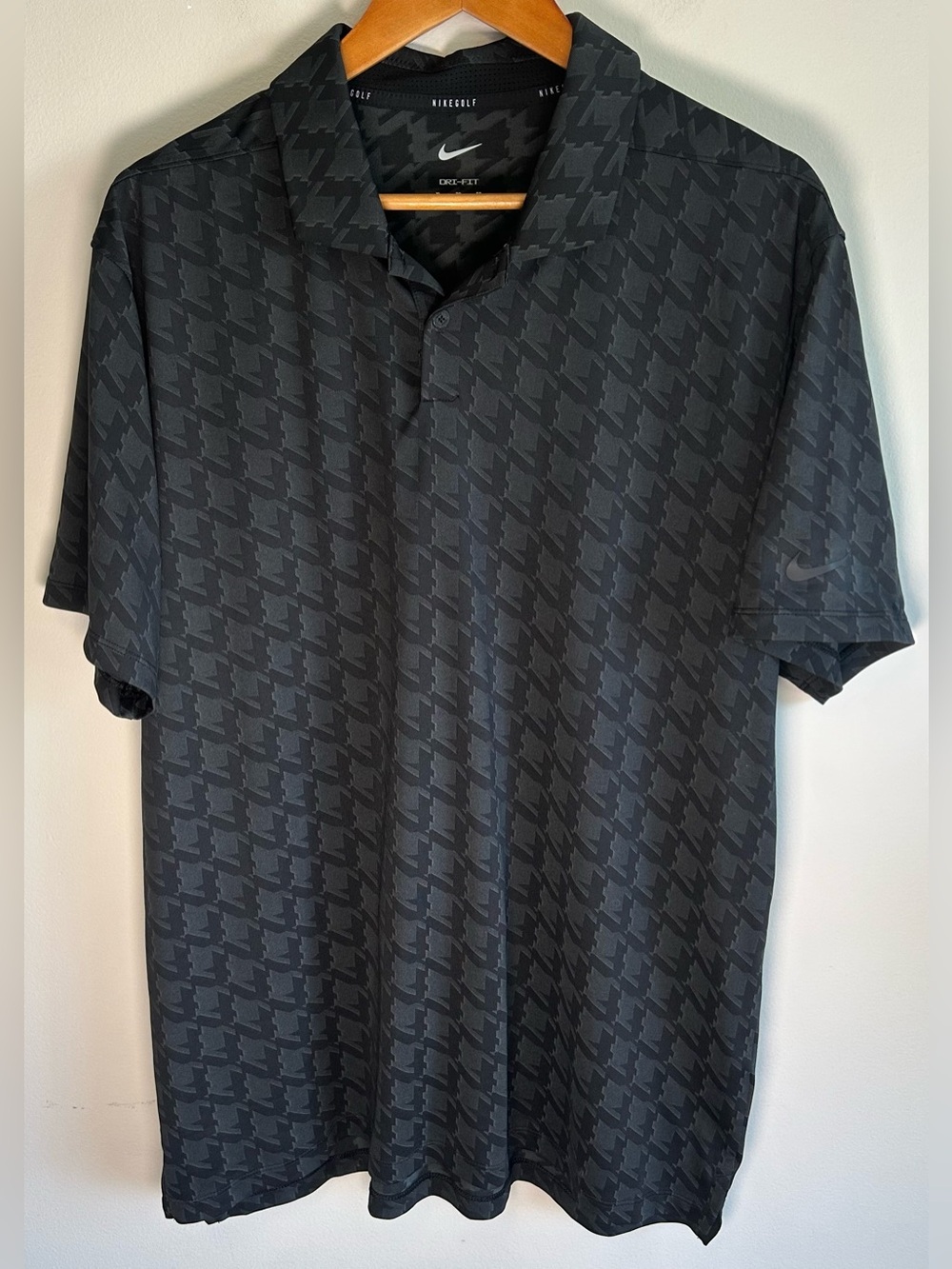 Nike Golf Dri FIT Men’s Polo Shirt Sz XL Houndstooth Black Performance Athletic